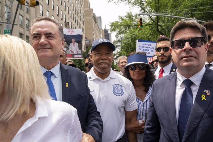 El ministro de Exteriores de Israel, Israel Katz (en la imagen, a la izquierda) durante una visita a Nueva York 