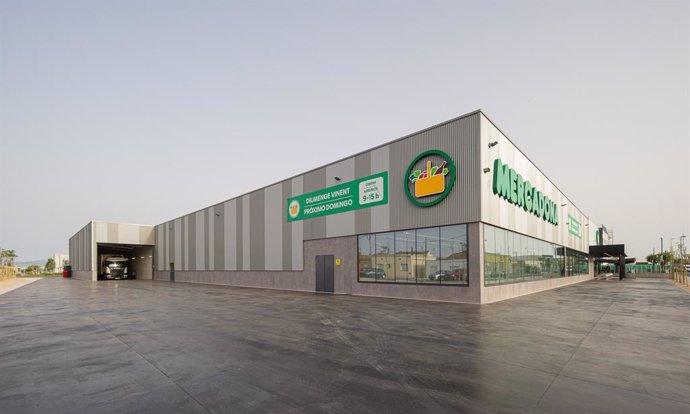 El nuevo supermercado de Mercadona en Deltebre (Tarragona)