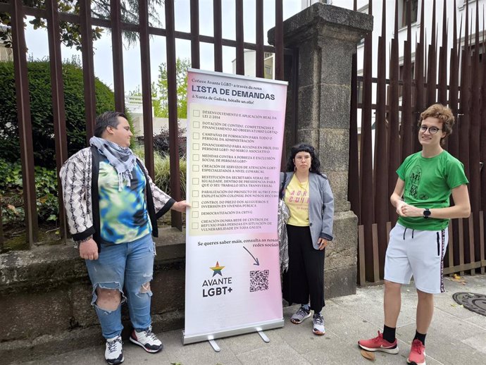 Comparecencia de Avante LGBT+ frente al Parlamento de Galicia.