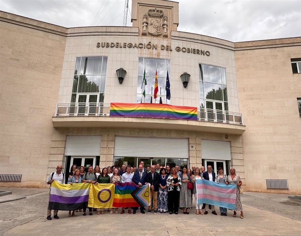 Acto con motivo del Día del Orgullo Lgtbi+.