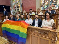 El PSIB acusa a Galmés de conmemorar el Orgullo "de puertas para dentro" para "agradar" a Vox