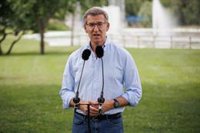 Feijóo garantiza solidaridad de sus CCAA con menores migrantes tras la amenaza de Abascal pero exige liderazgo a Sánchez