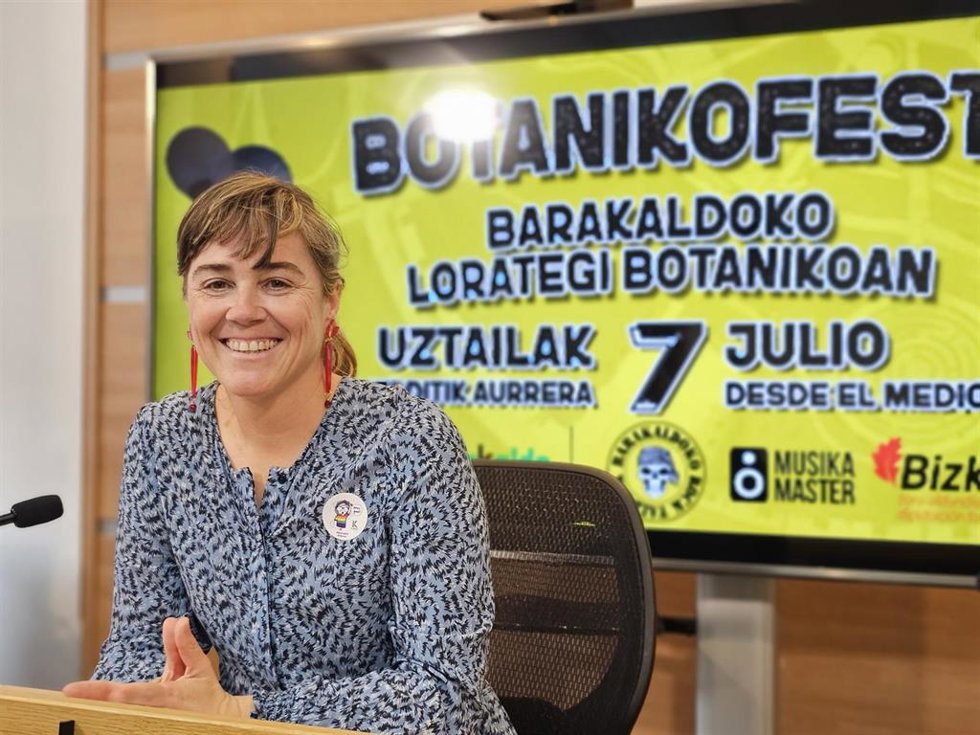 La concejal de Cultura, Nerea Cantero, presenta Botaniko Fest