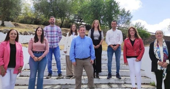 Archivo - Candidatura del PSOE a la Alcaldía de Encinasola, encabezada por Miguel Ángel Oejda.