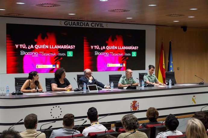 Presentación de la campaña 'Y tú, ¿a quién llamarías' de la Guardia Civil y Diaconía España para luchar contra la trata de personas en pisos particulares.