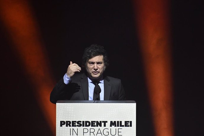 24 June 2024, Czech Republic, Prague: Argentine President Javier Milei gives a lecture entitled "What to do with an ineffective government" at the Zofin Palace. Photo: ?ulová Kateina/CTK/dpa