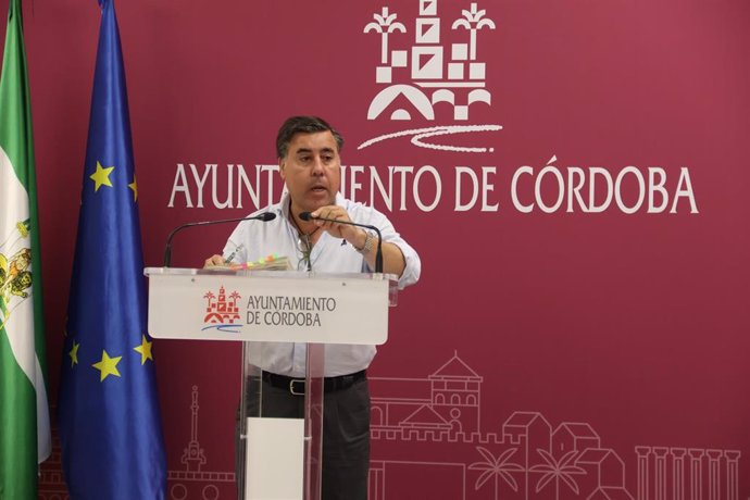 El delegado de Infraestructuras del Ayuntamiento de Córdoba, Miguel Ruiz Madruga.