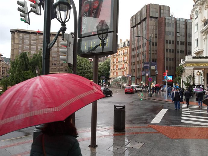 Archivo - Lluvia en Bilbao