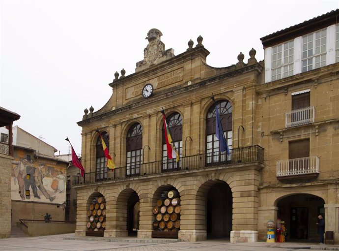 Archivo - Plaza del Ayuntamiento de Haro