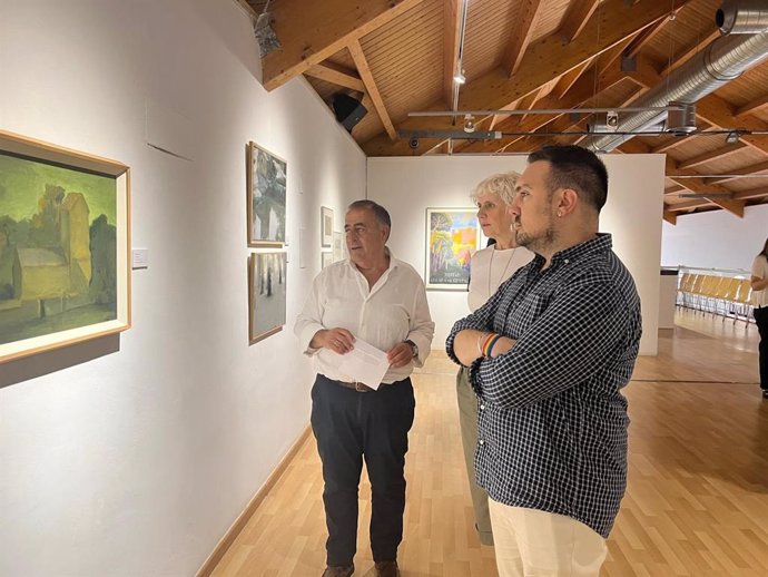 El delegado de Cultura, Patrimonio y Museos del Ayuntamiento de Alcalá de Guadaíra, Christopher Rivas, en el Museo de Alcalá.