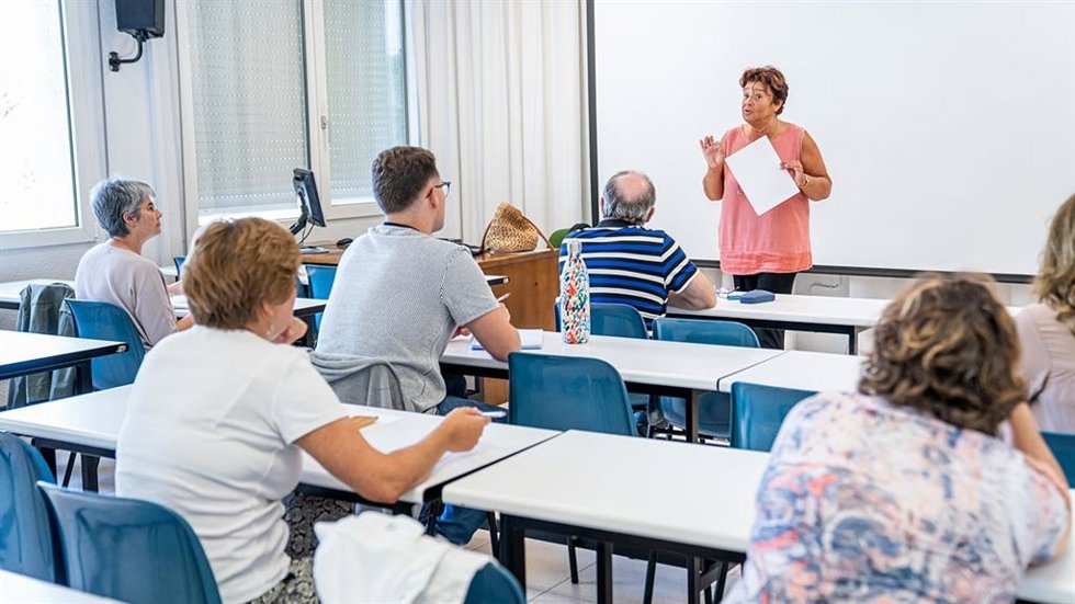 Una clase de Francés impartida por una profesora nativa en la Casa de las Lenguas de la UR