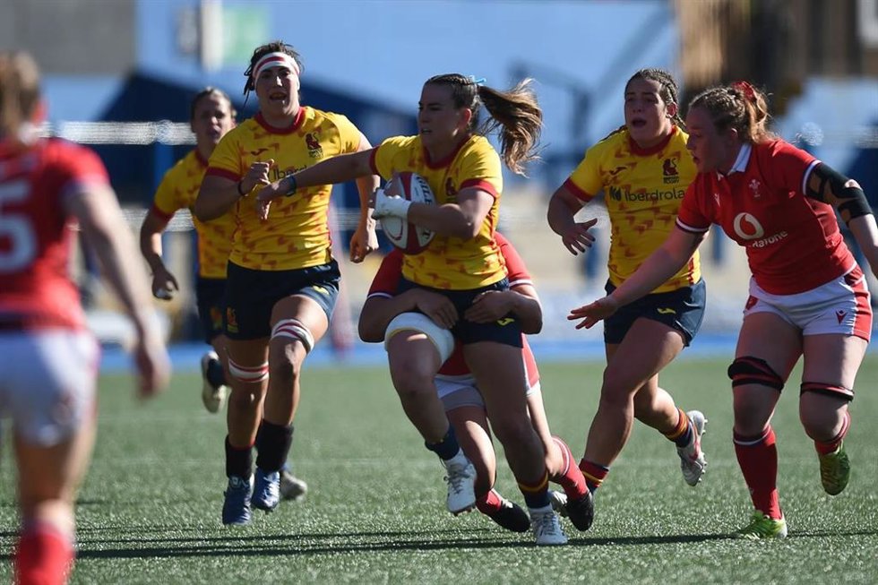 Lance de un partido de la selección española femenina de rugby XV.