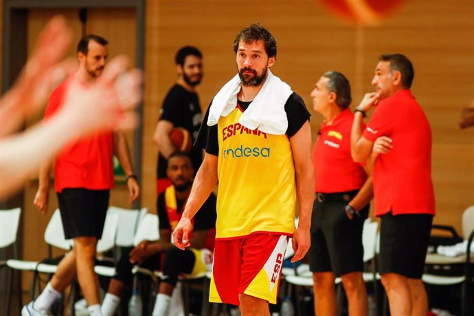 Sergio Llull durante una sesión de entrenamiento de la selección española de cara al Preolímpico de Valencia