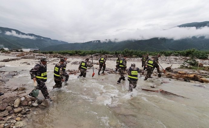 Archivo - Imagen de archivo de inundaciones en China.