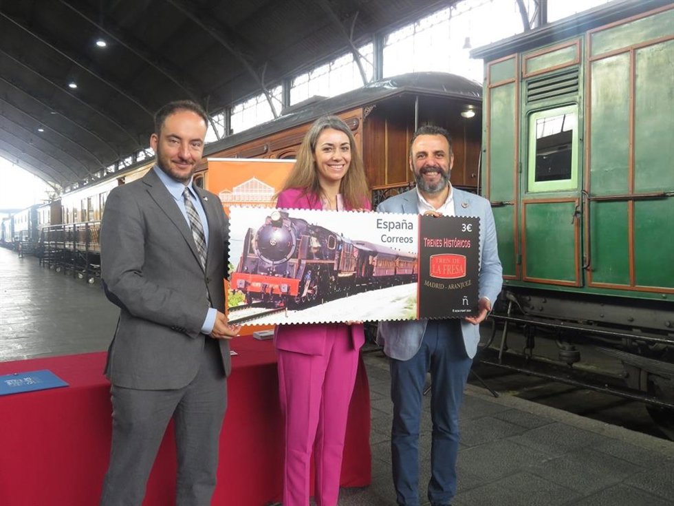 Correos presenta un sello de la serie Trenes históricos dedicado al Tren de la Fresa (Madrid-Aranjuez)