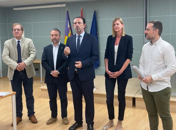 El Govern comienza el proceso de liberalización de la ITV en coordinación con los consells insulares.