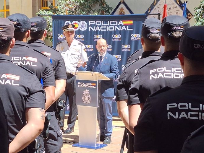 El subdelegado del Gobierno en Málaga en la presentación del refuerzo de la Operación Verano y del Plan Turismo 2024.
