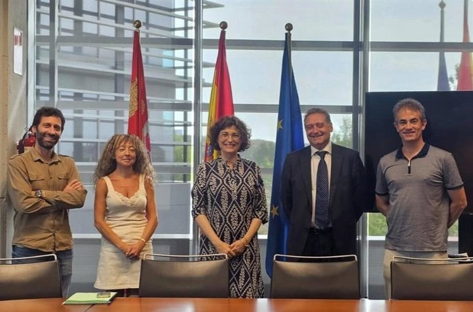 Reunión mantenida entre el Ayuntamiento de Palencia y la Junta.