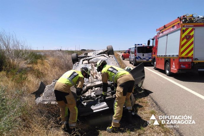 Heridas dos personas en un accidente de circulación en la A-127, entre Ejea y Tauste.