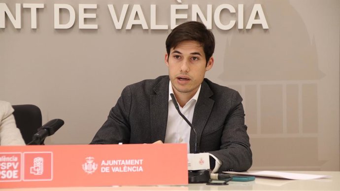 Archivo - Arxiu - El portaveu adjunt del PSPV-PSOE a l'Ajuntament de Valncia Borja Sanjuán en una imatge d'arxiu. 