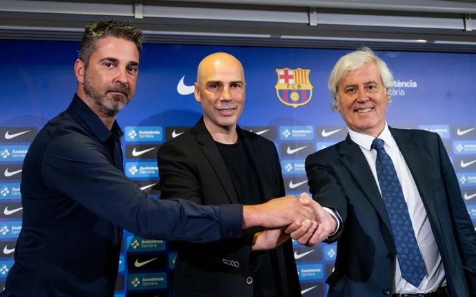 El nuevo técnico del Bara de baloncesto, Joan Peñarroya, en su presentación oficial como responsable del banquillo azulgrana hasta 2026.