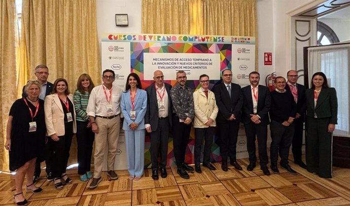 Curso de Verano de la Universidad Complutense de Madrid 'Mecanismos de acceso temprano a la innovación y los nuevos criterios de evaluación de medicamentos', organizado por Roche y celebrado en El Escorial.