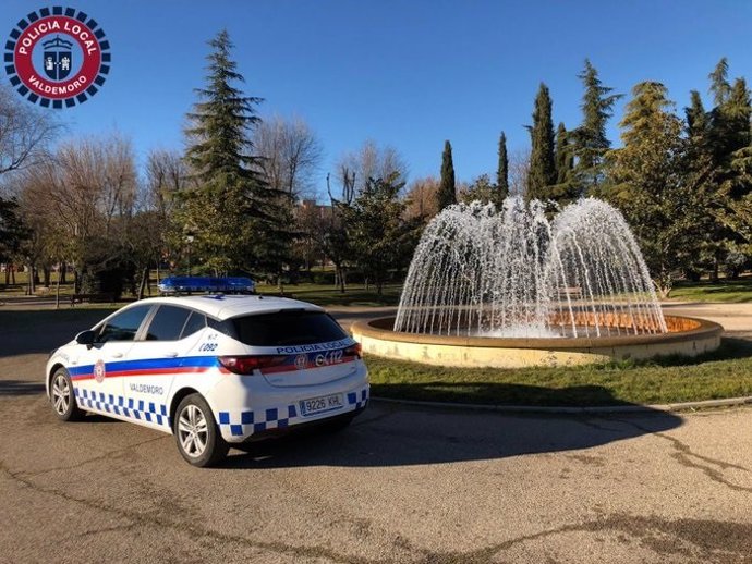 Archivo - Imagen de recurso de un coche de Policía Local de Valdemoro.