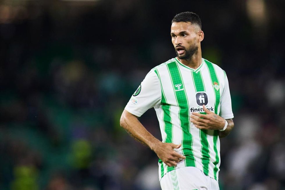 Archivo - Willian Jose of Real Betis looks on during round of 16 first leg, UEFA Europa Conference League, football match played between Real Betis and GNK Dinamo at Benito Villamarin stadium on February 15, 2024, in Sevilla, Spain.