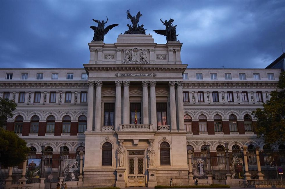 Archivo - Fachada del Ministerio de Agricultura, en Madrid (España)