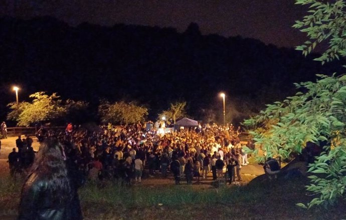 Fiesta disuelta por la policía municipal en Ametzagaina