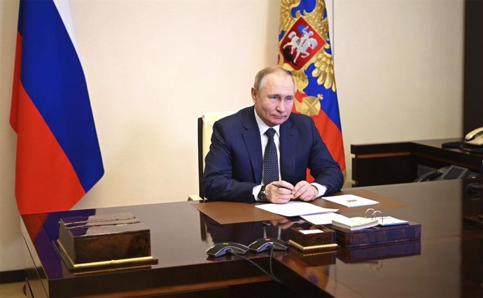Archivo - March 4, 2022, Moscow, Moscow, Russia: Russian President Vladimir Putin remotely launches a new dual-fuel ferry ship named Marshal Rokossovsky in Ust-Luga, via video conference from the official residence of Novo-Ogaryovo, March 4, 2022 outside 