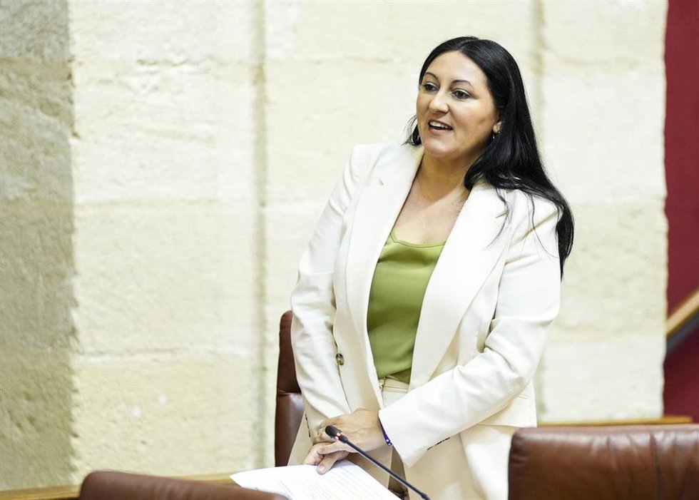 Archivo - La diputada del Grupo Por Andalucía Alejandra Durán, en una imagen de archivo en el Pleno del Parlamento.