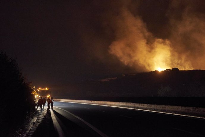 Archivo - Imagen de archivo de un incendio en Grecia.