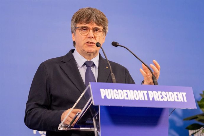 Archivo - El candidato de Junts+ a las elecciones al Parlament, Carles Puigdemont.