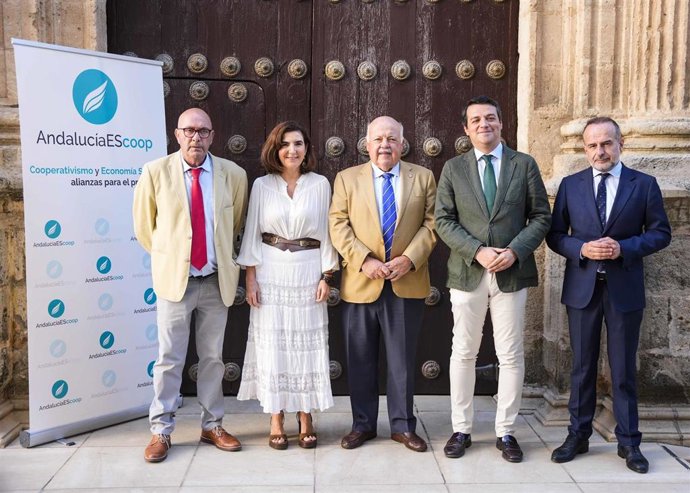 Jornada de trabajo en el Parlamento andaluz con motivo del Día Internacional del Cooperativismo.