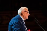 Moya (ERC) apunta a un grupo organizado detrás de los carteles ofensivos contra los Maragall