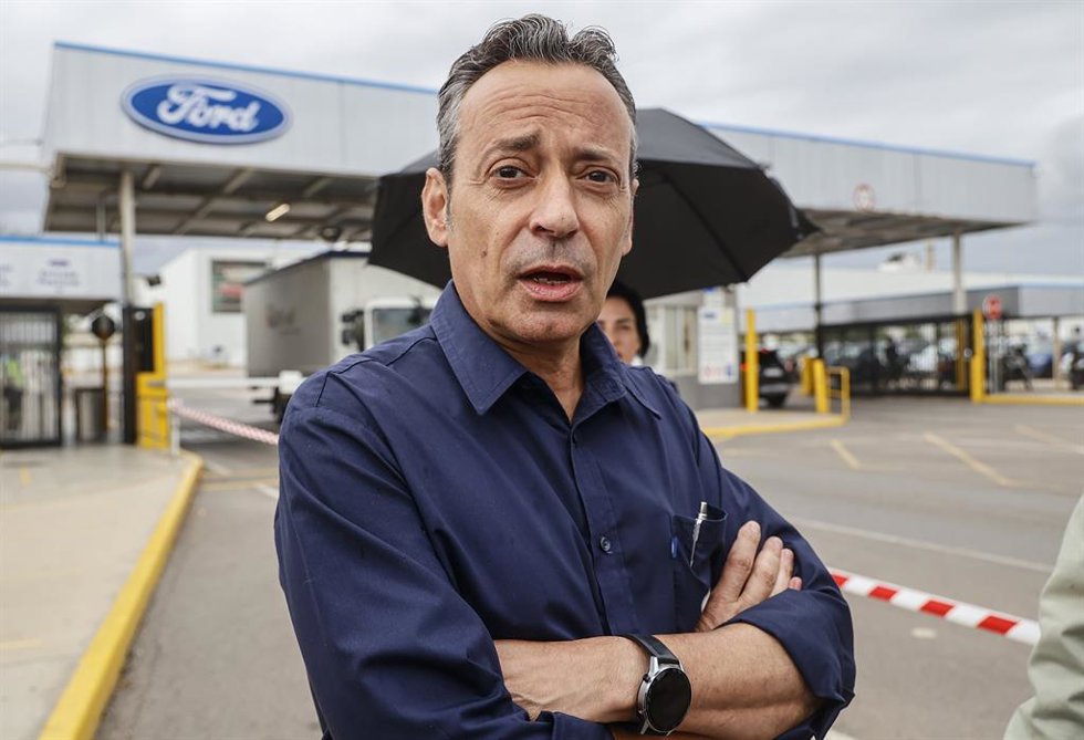El presidente del comité de empresa de Ford Almussafes y secretario general de UGT-Ford, Carlos Faubel, en la fábrica de Ford, a 12 de junio de 2024, en Almussafes, Valncia, Comunidad Valenciana (España). 