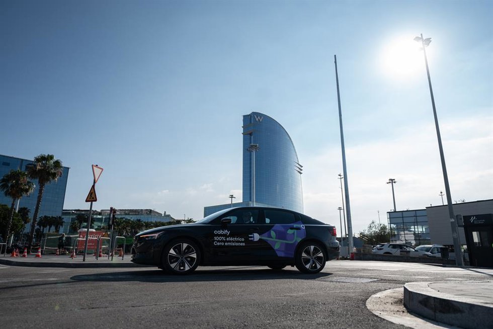 Uno de los nuevos vehículos Polestar 2 Long Range Single Motor Plus de Cabify.