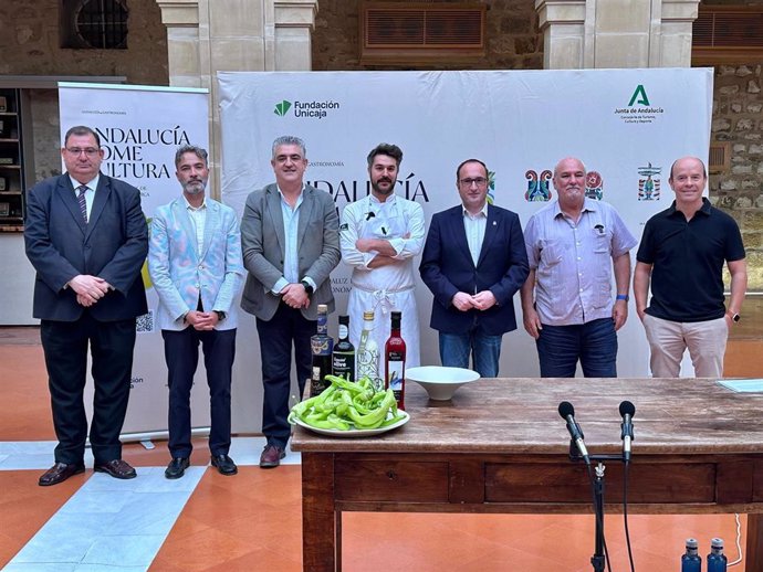 Taller de 'Andalucía come Cultura' con el chef Juan Carlos García como invitado especial