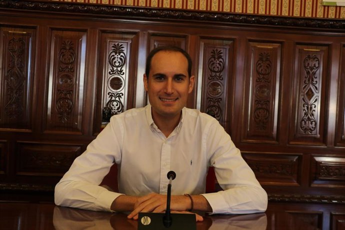 El diputado socialista y alcalde de Arjona Juan Latorre