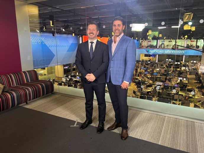 Mariano de Paco (izquierda) junto a Ignacio Miller (derecha).