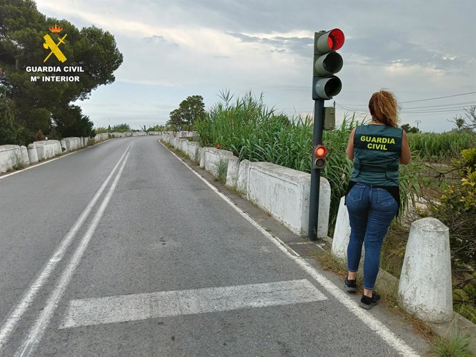 Robatori de cablejat en semfors