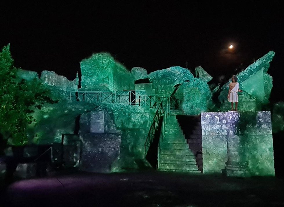 Visitas teatralizadas nocturnas en Itálica.