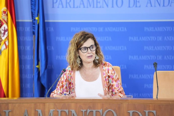 La portavoz adjunta del grupo Por Andalucía en el Parlamento andaluz, Esperanza Gómez.