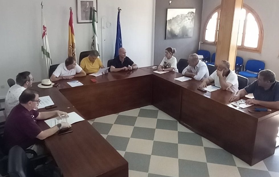 Reunión con alcaldes y representantes de los municipios de El Condado
