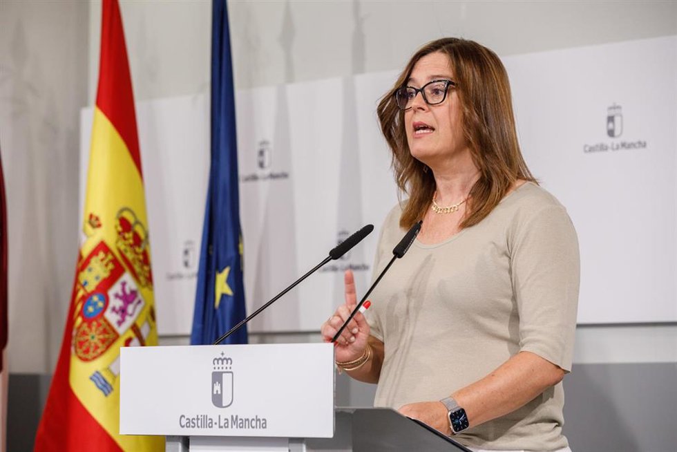La portavoz del Ejecutivo regional, Esther Padilla.
