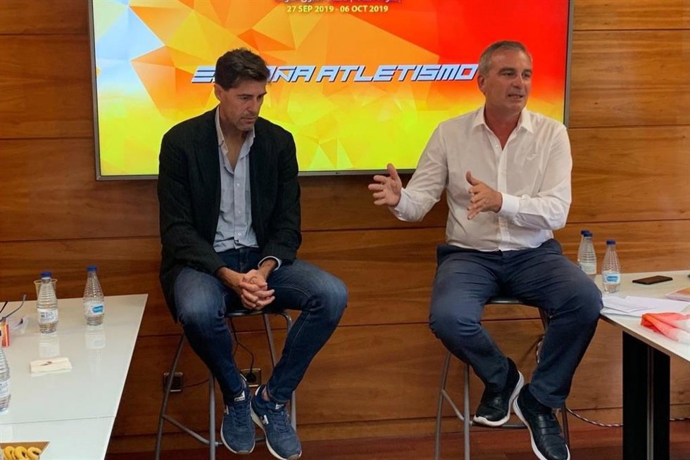 Raúl Chapado, presidente de RFEA, y José Peiró, seleccionador español.