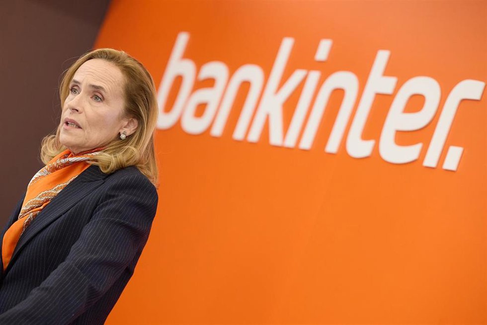 Archivo - La consejera delegada de Bankinter, Gloria Ortiz, durante una rueda de prensa para presentar los resultados obtenidos por Bankinter en el primer trimestre de 2024, a 18 de abril de 2024, en Madrid (España).