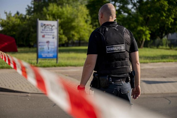Un policía alemán participa en un operativo tras un suceso en Erfurt