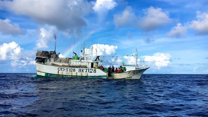 Archivo - Imagen de archivo de un buque pesquero de Taiwán.
